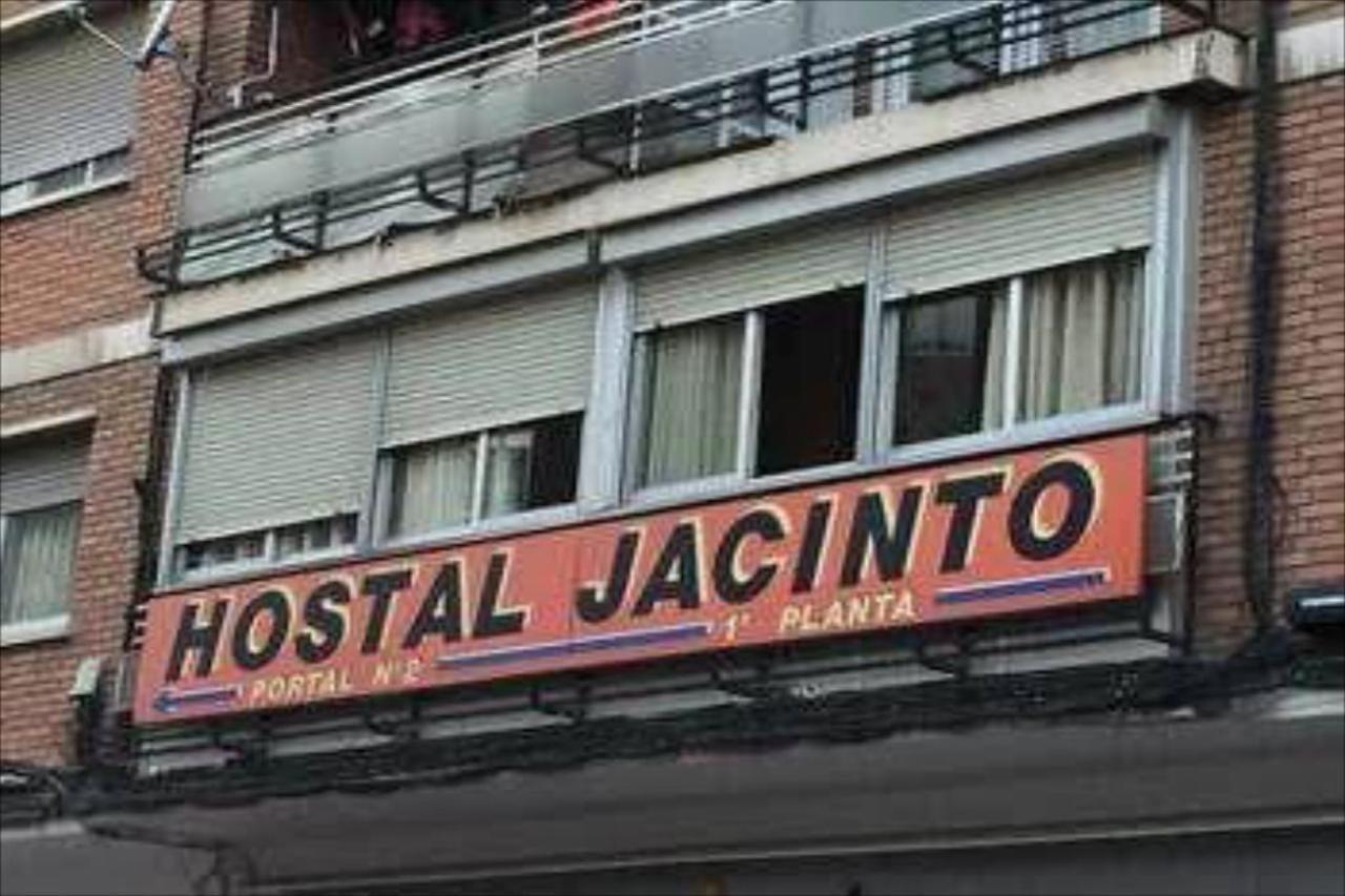 Hostal Jacinto Alcala de Henares Ngoại thất bức ảnh