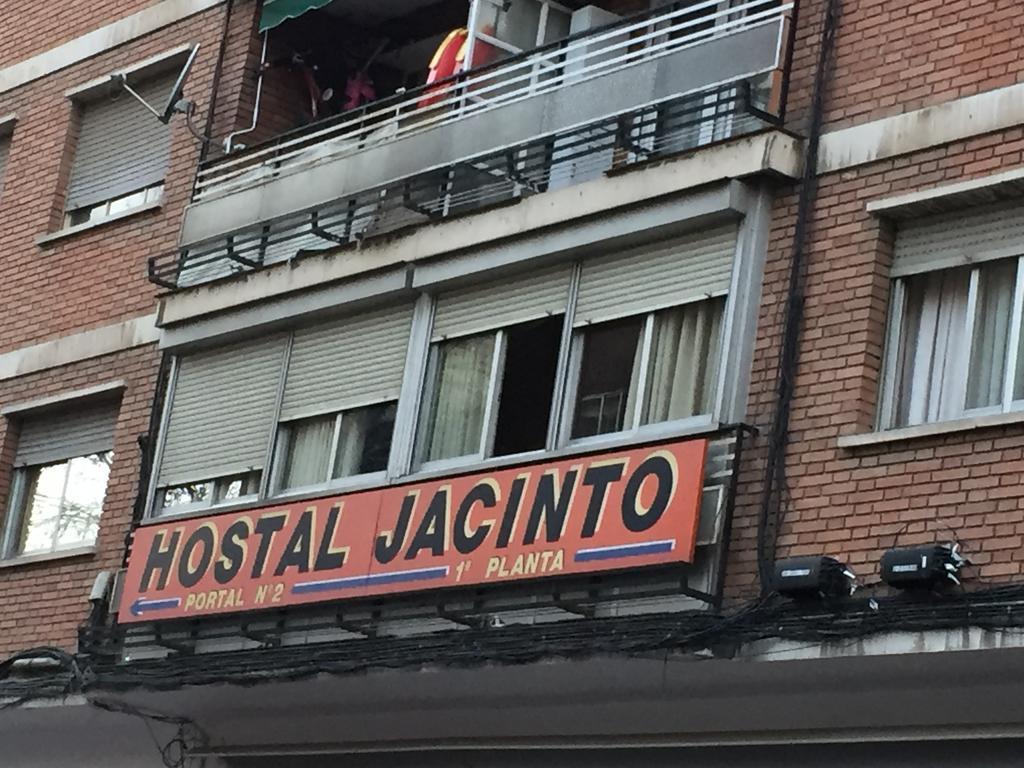 Hostal Jacinto Alcala de Henares Ngoại thất bức ảnh