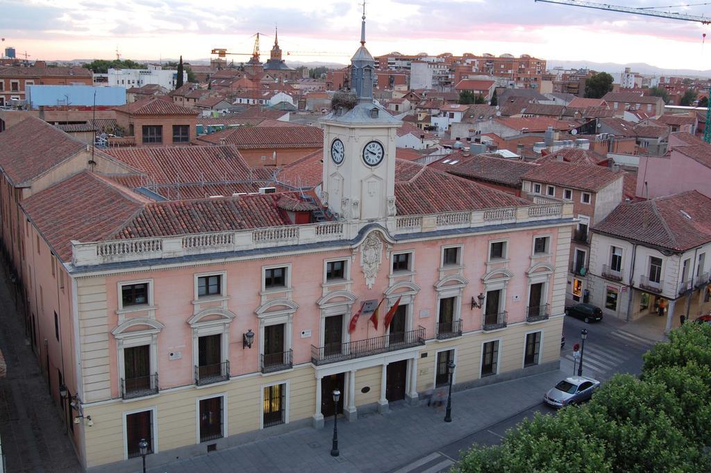 Hostal Jacinto Alcala de Henares Ngoại thất bức ảnh